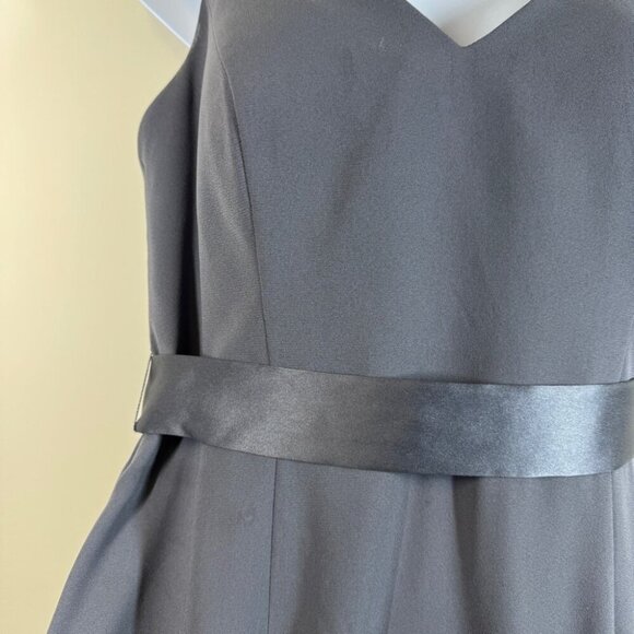 White by Vera Wang V-neck Open Back Bridal Long Gray Gown Size 12 - Picture 7 of 16